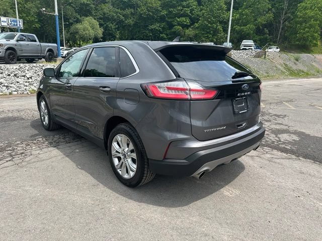 Used 2022 Ford Edge Titanium w/ Equipment Group 301A AWD/4WD image 3