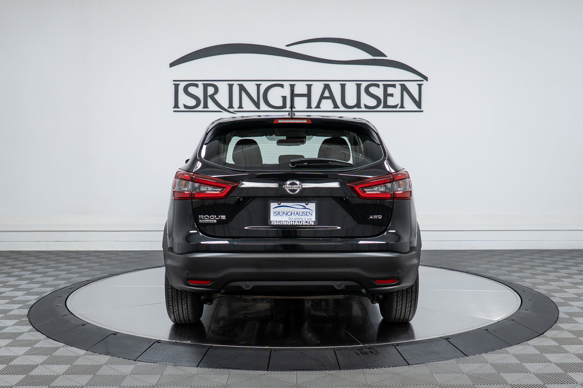 Used 2020 Nissan Rogue Sport S image 6