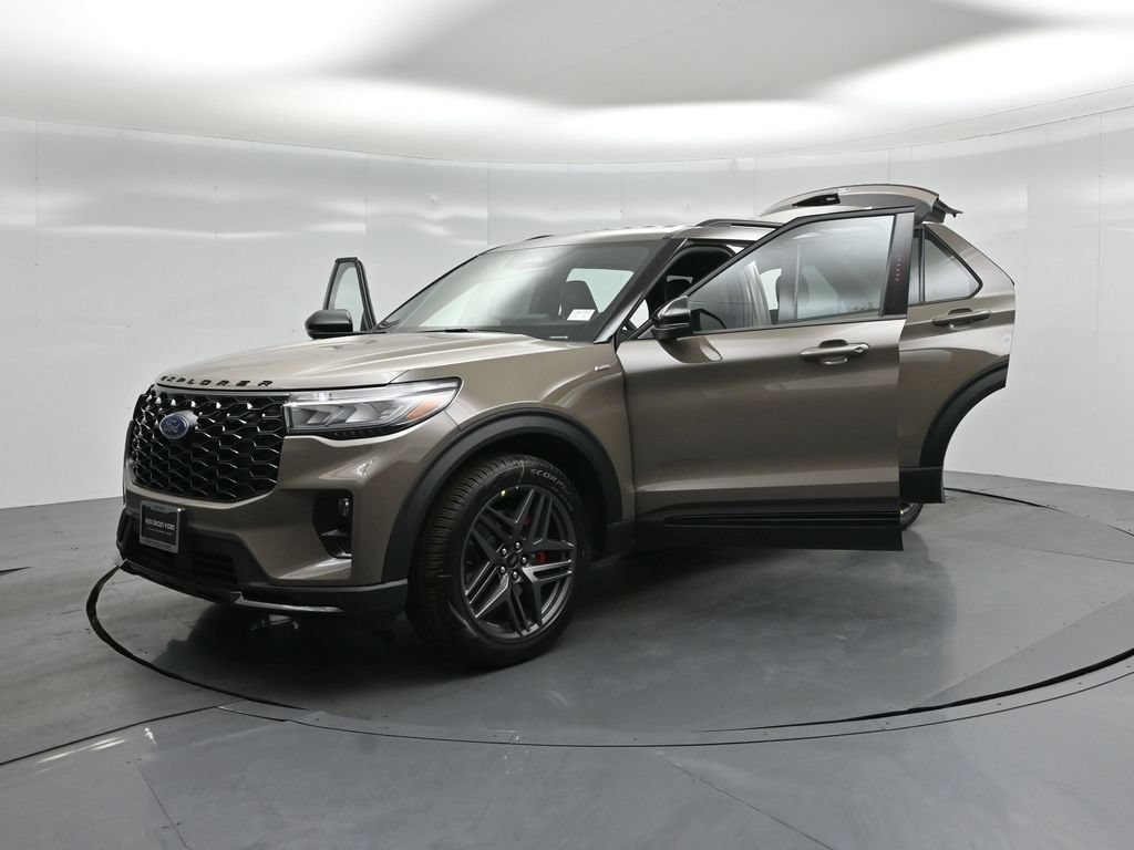 New 2026 Ford Explorer ST-Line w/ ST-Line Street Pack RWD image 34