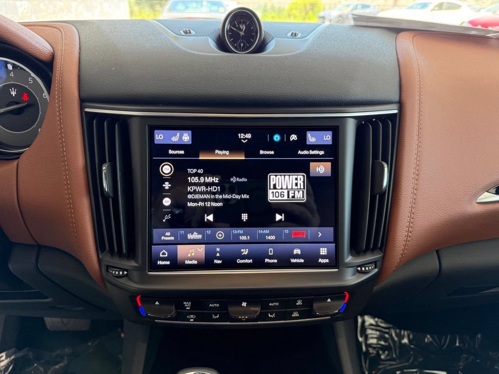 Certified 2022 Maserati Levante GT AWD/4WD image 23