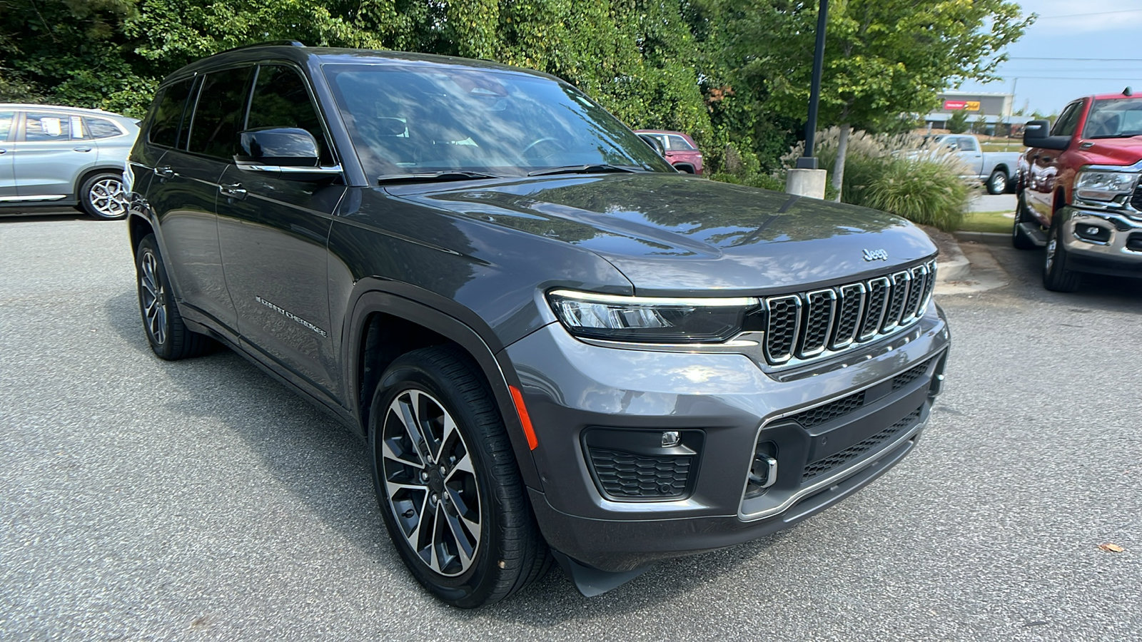 Used 2021 Jeep Grand Cherokee L Overland image 5