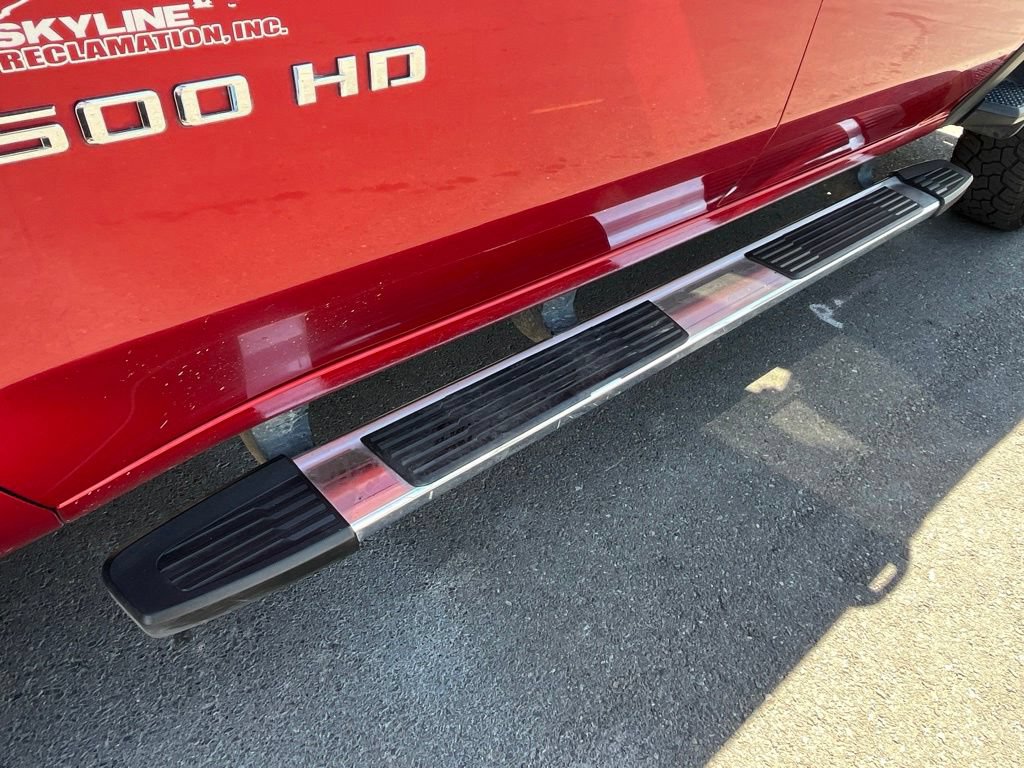 Used 2022 Chevrolet Silverado 3500 High Country w/ Technology Package AWD/4WD image 4