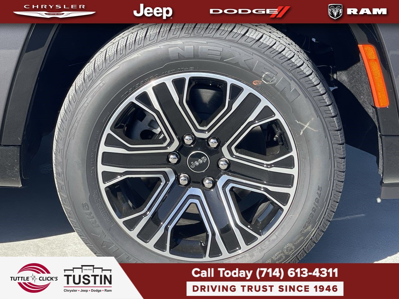 New 2026 Jeep Grand Wagoneer 4WD w/ Premium Group I image 10