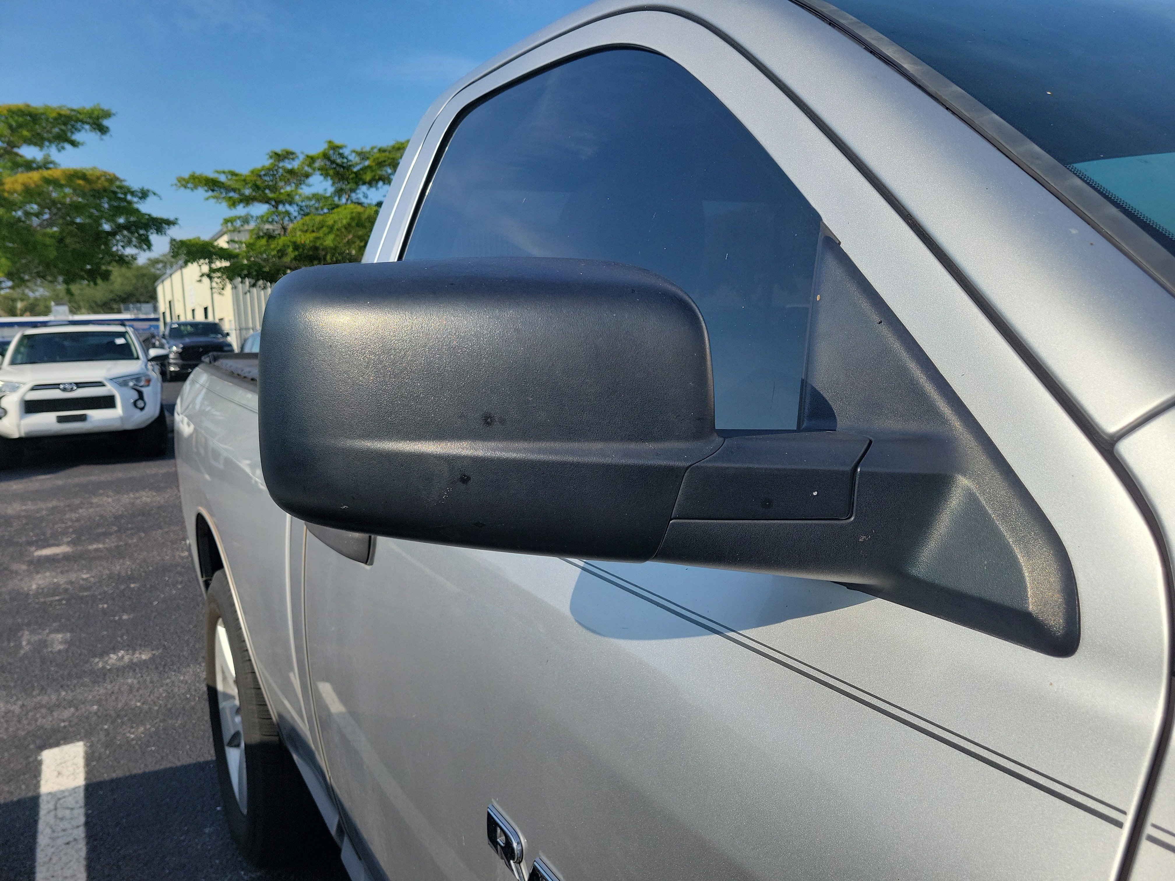 Used 2012 RAM 1500 Express RWD image 9