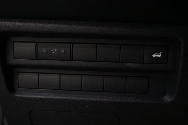 Used 2023 Mitsubishi Outlander SE FWD image 17