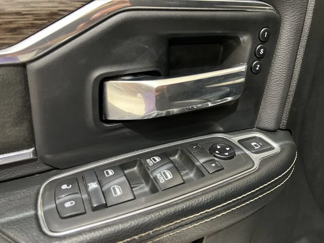 Used 2021 RAM 4500 Laramie AWD/4WD image 22