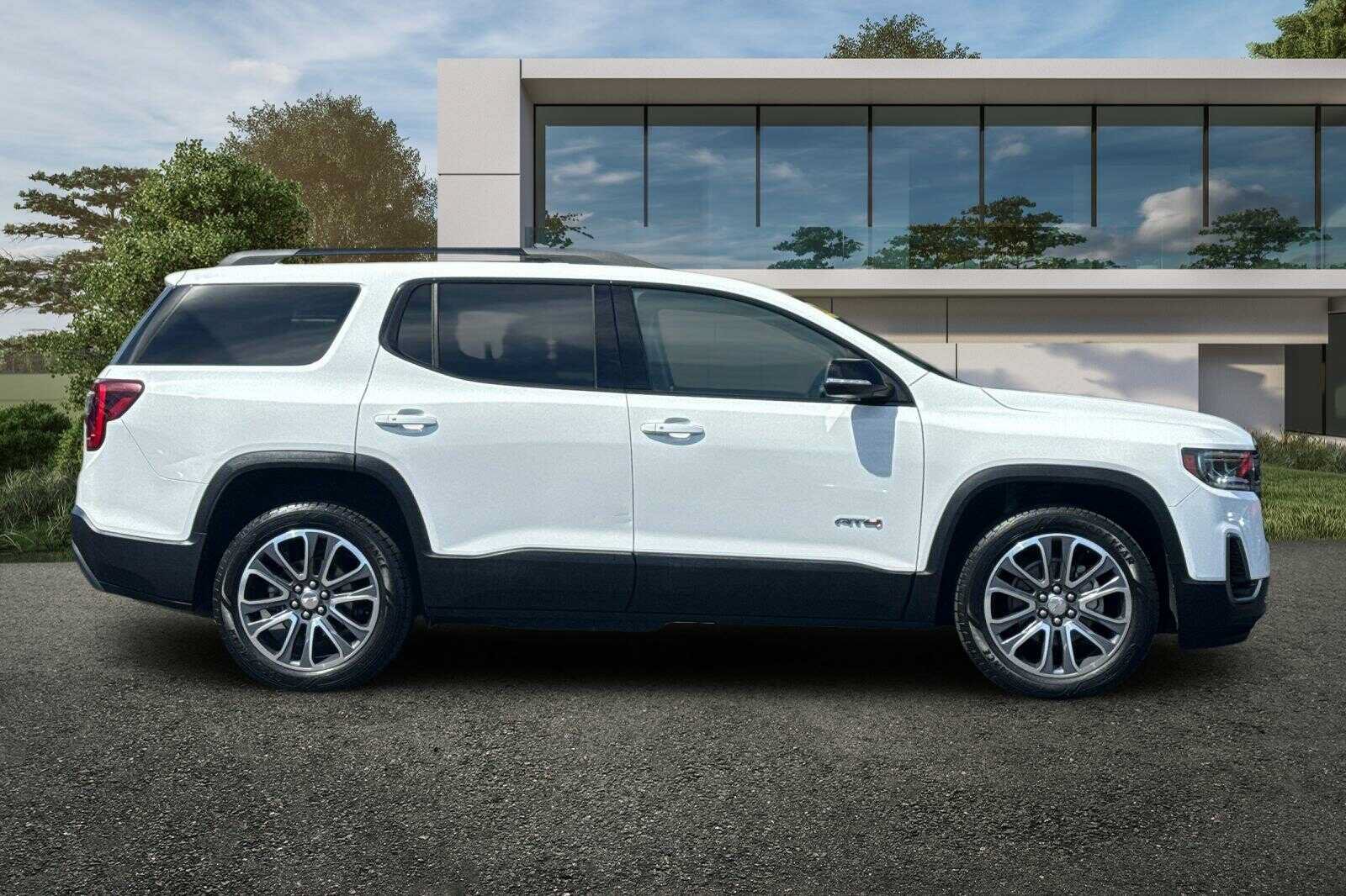 Used 2020 GMC Acadia AT4 w/ Trailering Package AWD/4WD image 3