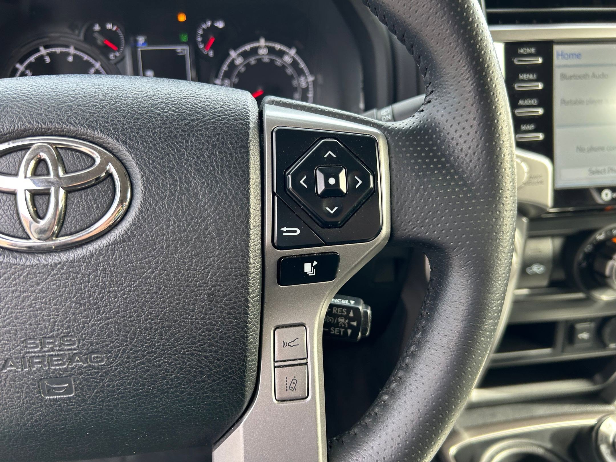 Certified 2023 Toyota 4Runner SR5 AWD/4WD image 14