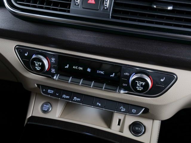 Used 2023 Audi Q5 Premium AWD/4WD image 15