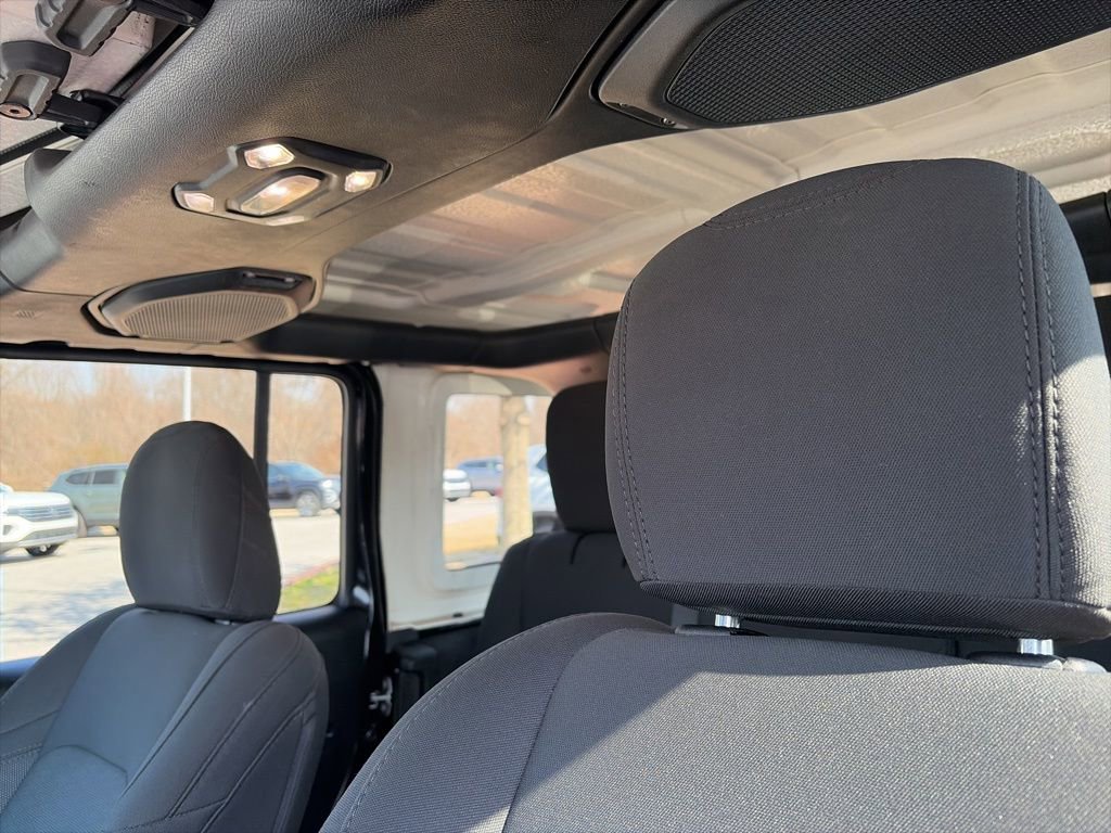 Used 2020 Jeep Wrangler Unlimited Sport S image 22