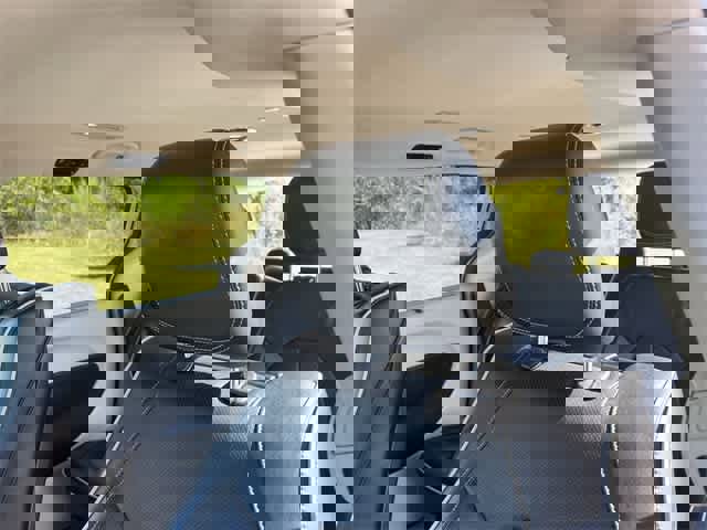 Used 2021 Chrysler Pacifica Limited w/ Uconnect Theater Family Group image 25