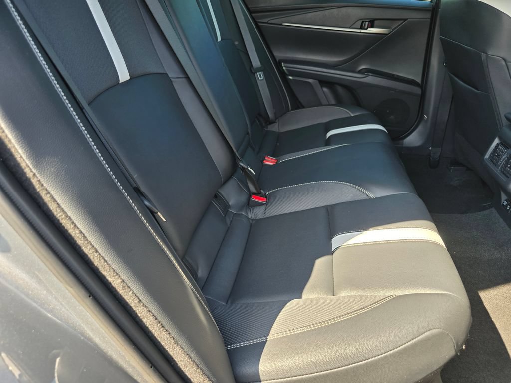 Certified 2025 Toyota Camry SE FWD image 21