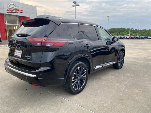 Used 2026 Nissan Rogue Platinum w/ Platinum Premium Package AWD/4WD image 7