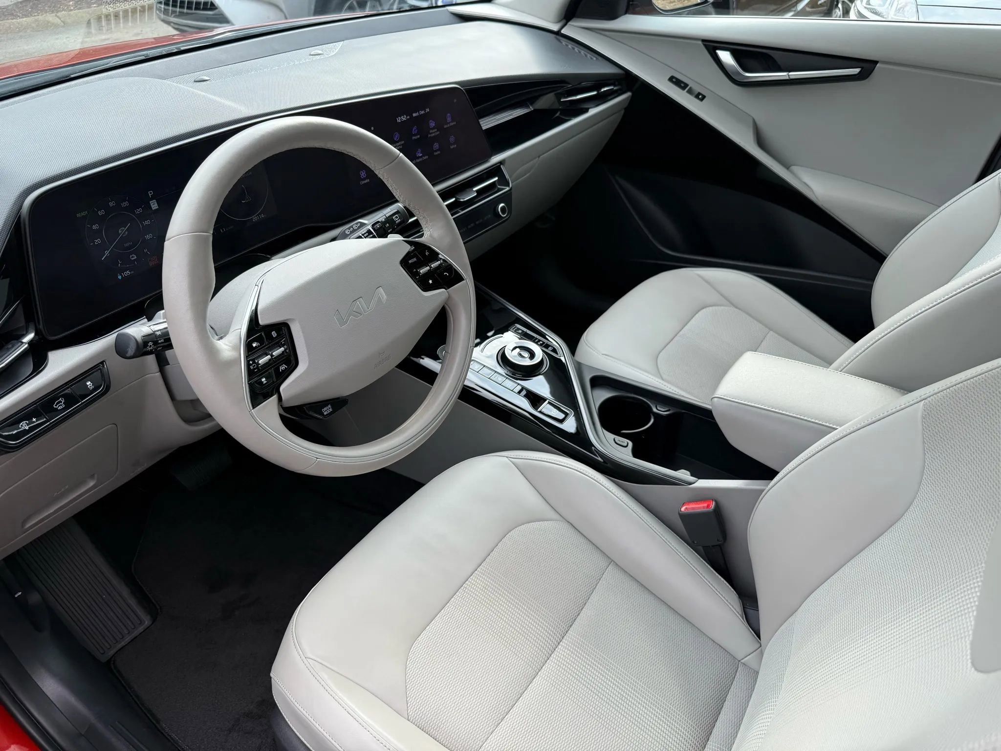 Used 2023 Kia Niro Wind w/ Wind Preserve Package image 11