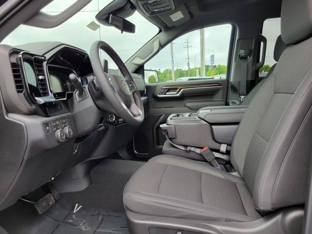 New 2026 Chevrolet Silverado 1500 RST w/ Z71 Off-Road Package AWD/4WD image 9