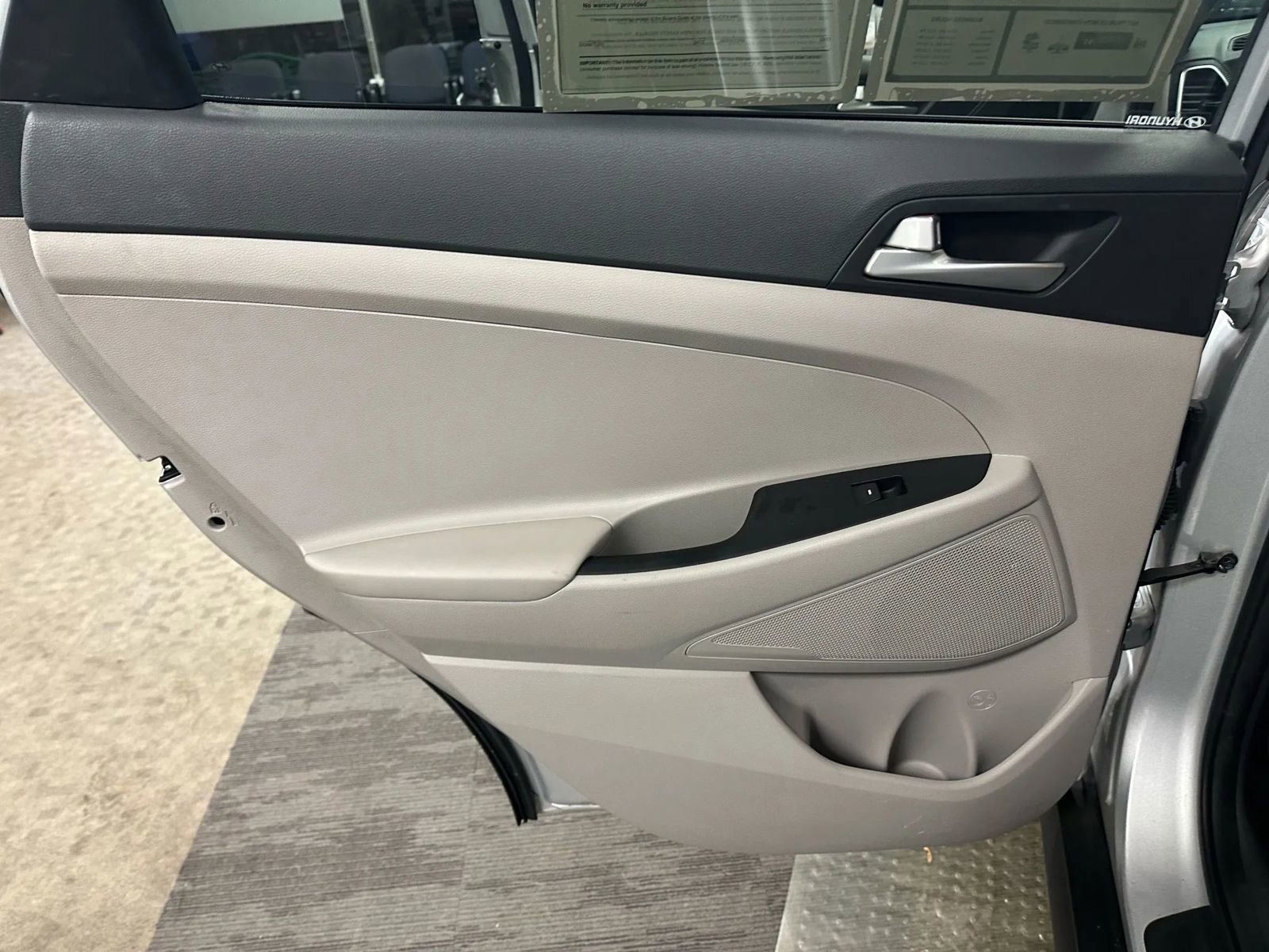 Used 2019 Hyundai Tucson SE image 43