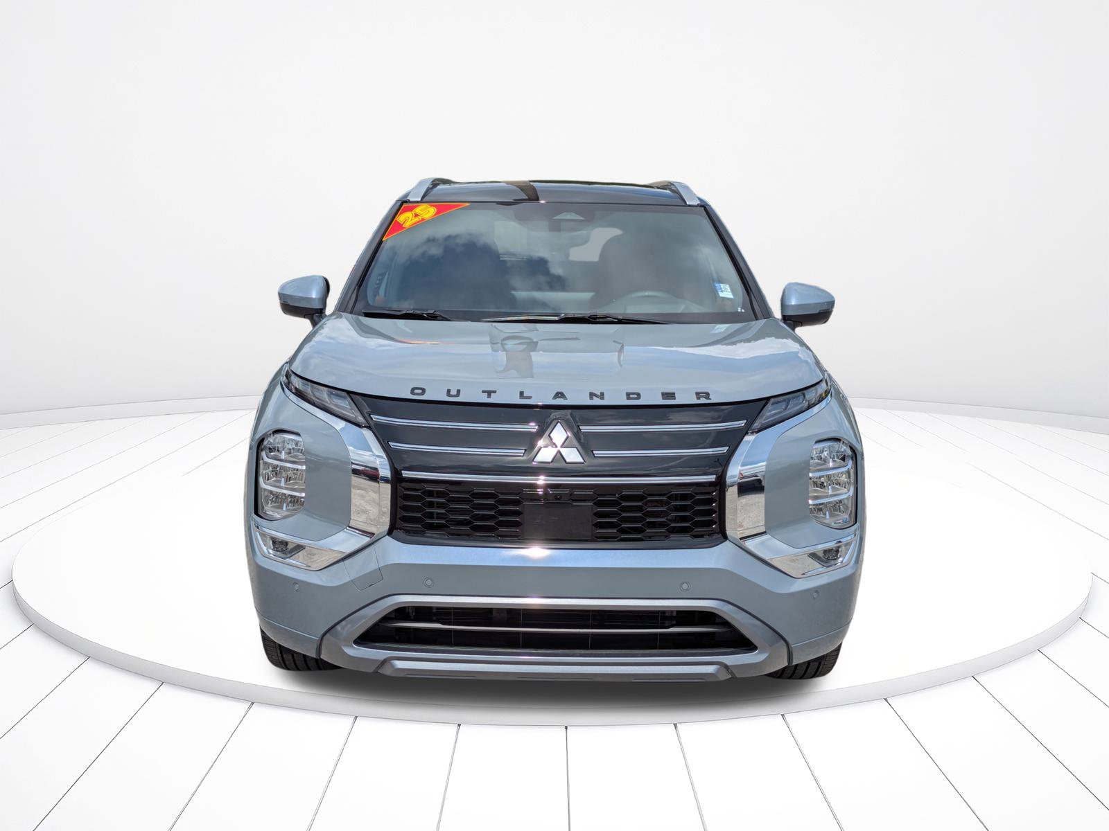 New 2025 Mitsubishi Outlander SEL image 9