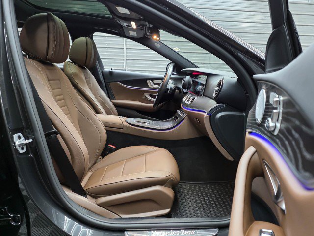 Used 2021 Mercedes-Benz E 350 4MATIC Sedan image 15