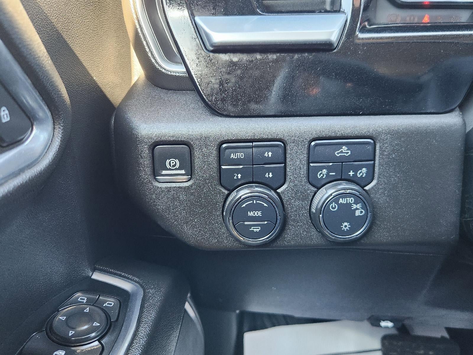 Used 2024 Chevrolet Silverado 1500 LT AWD/4WD image 17