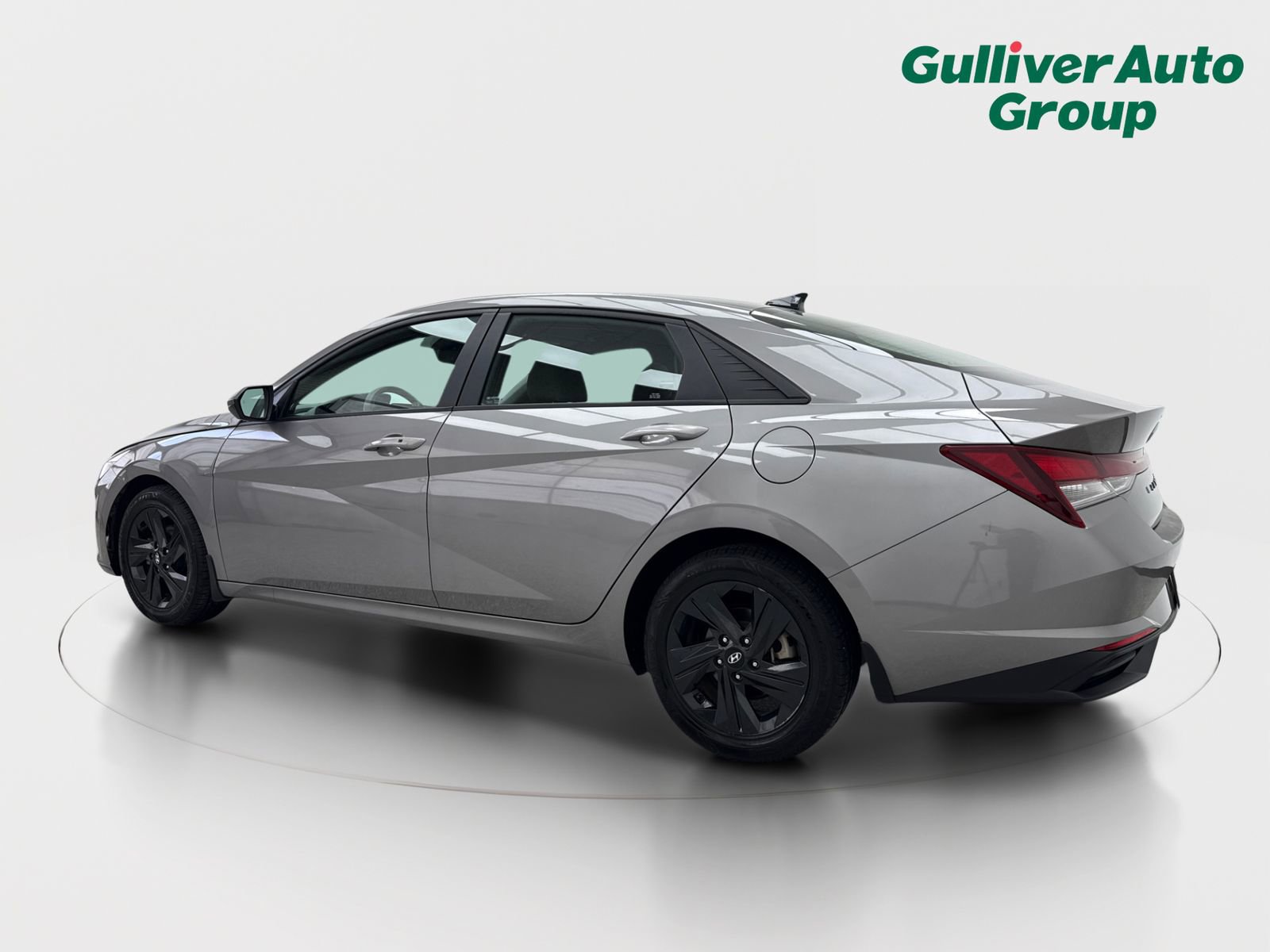 Used 2022 Hyundai Elantra SEL FWD image 4