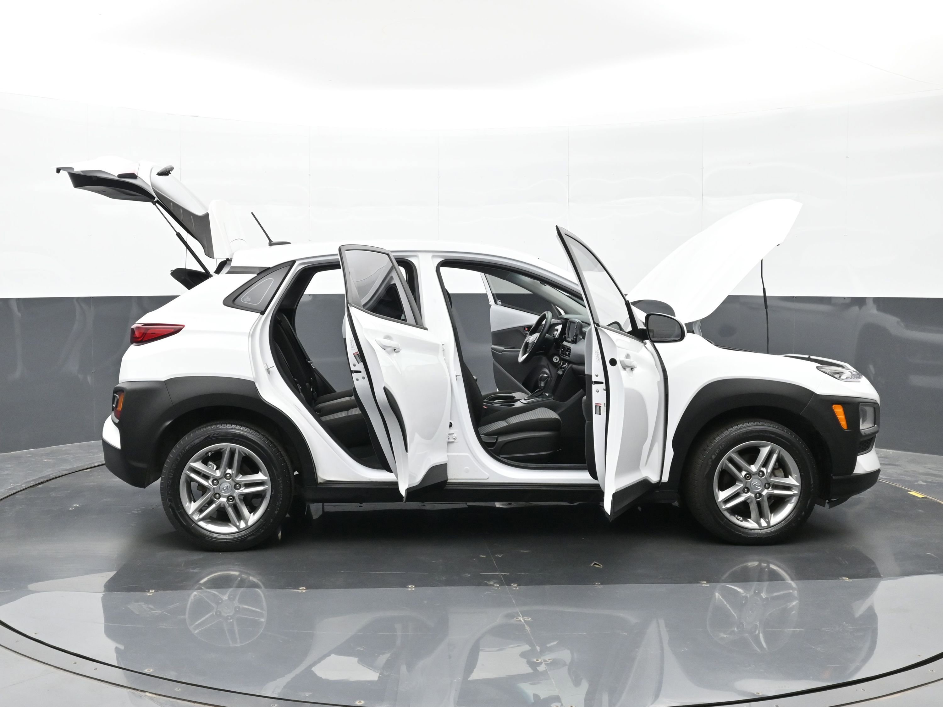 Used 2021 Hyundai Kona SE FWD image 47