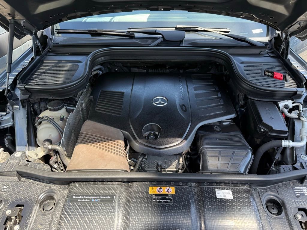 Certified 2020 Mercedes-Benz GLS 450 4MATIC image 17