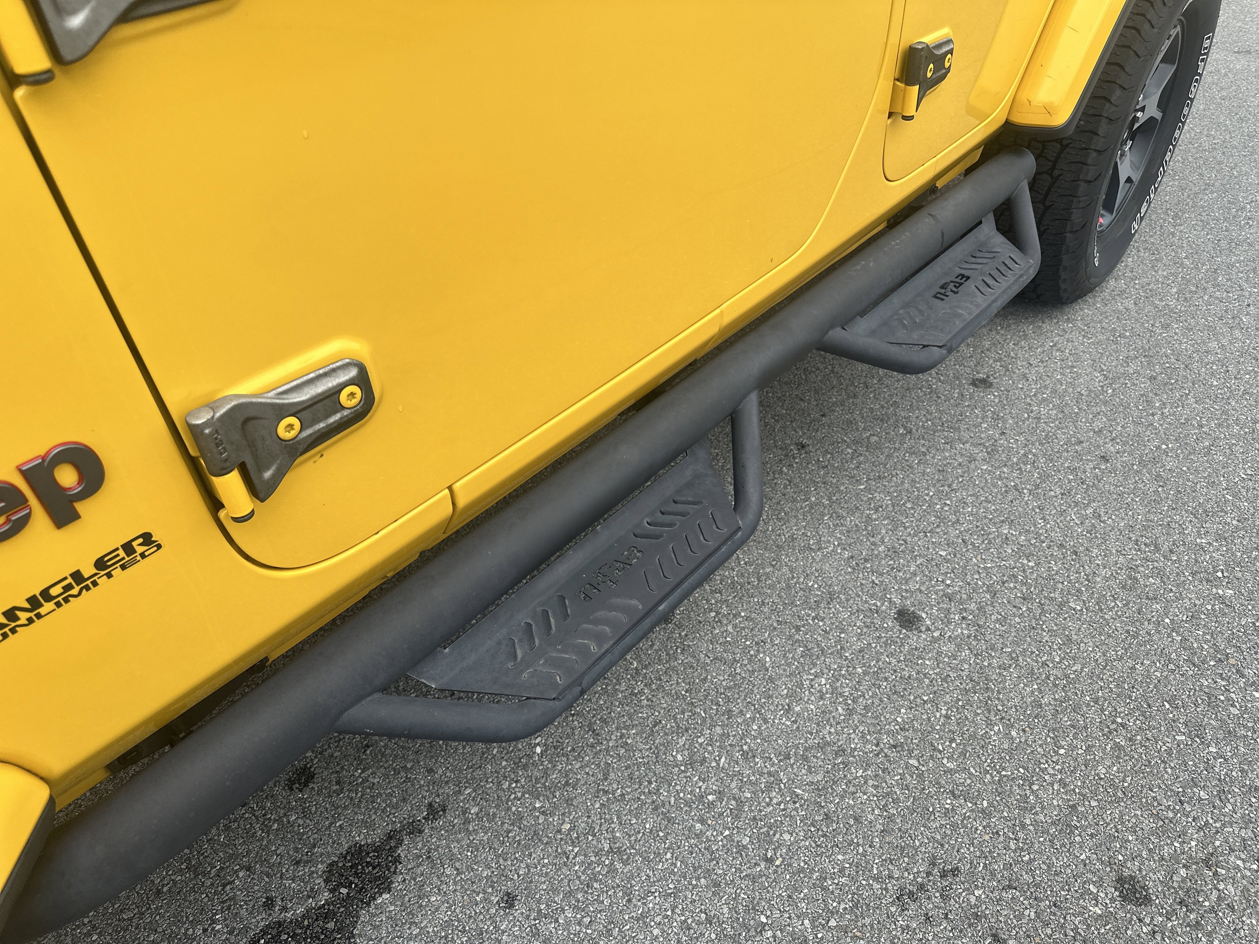 Used 2019 Jeep Wrangler Unlimited Rubicon w/ Cold Weather Group AWD/4WD image 14