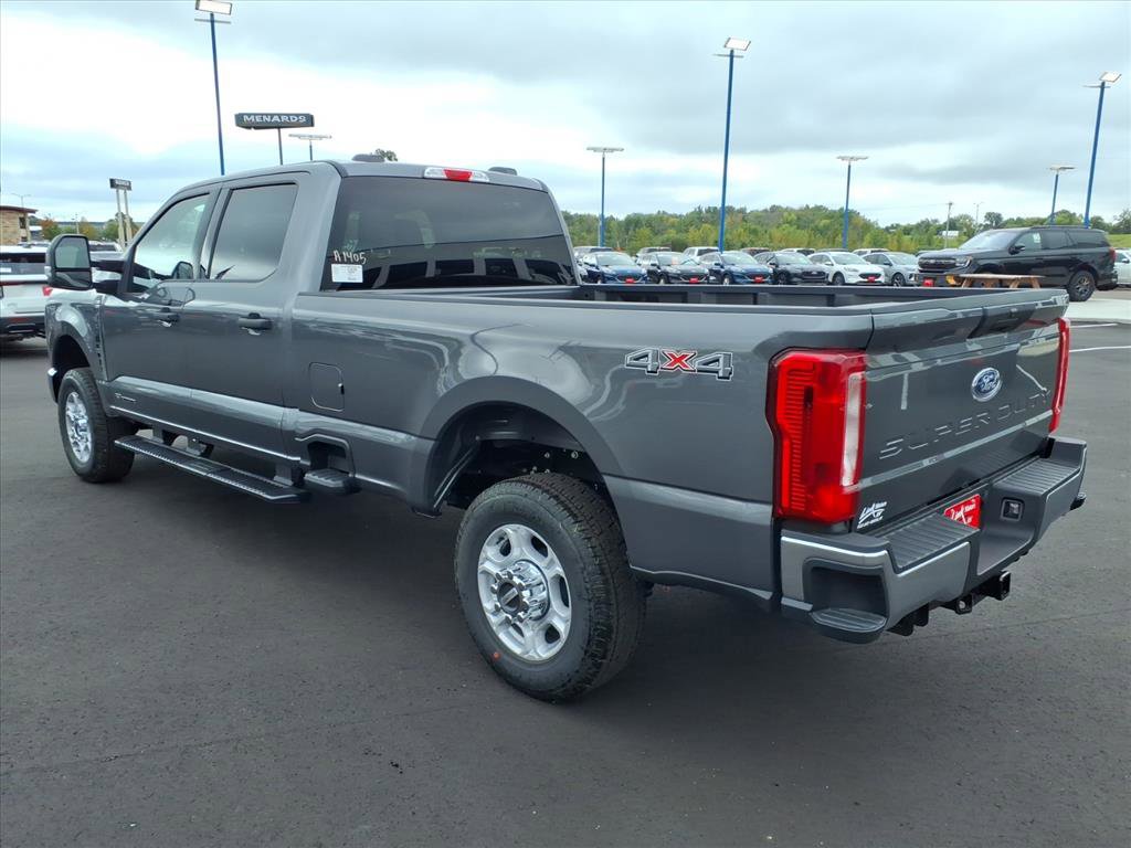 New 2026 Ford F350 XLT image 15