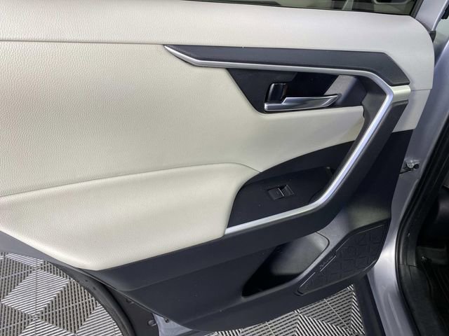 Used 2024 Toyota RAV4 XLE image 25