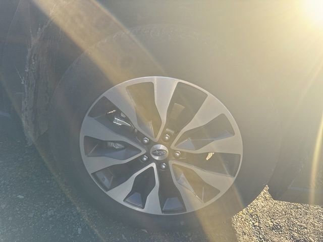 Used 2025 Subaru Outback Limited w/ Popular Package #2 image 25