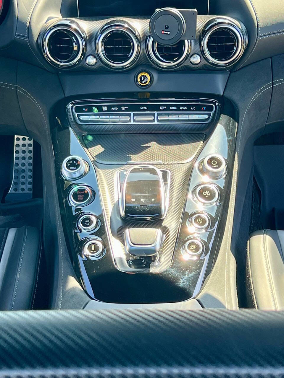 Used 2018 Mercedes-Benz AMG GT R image 20