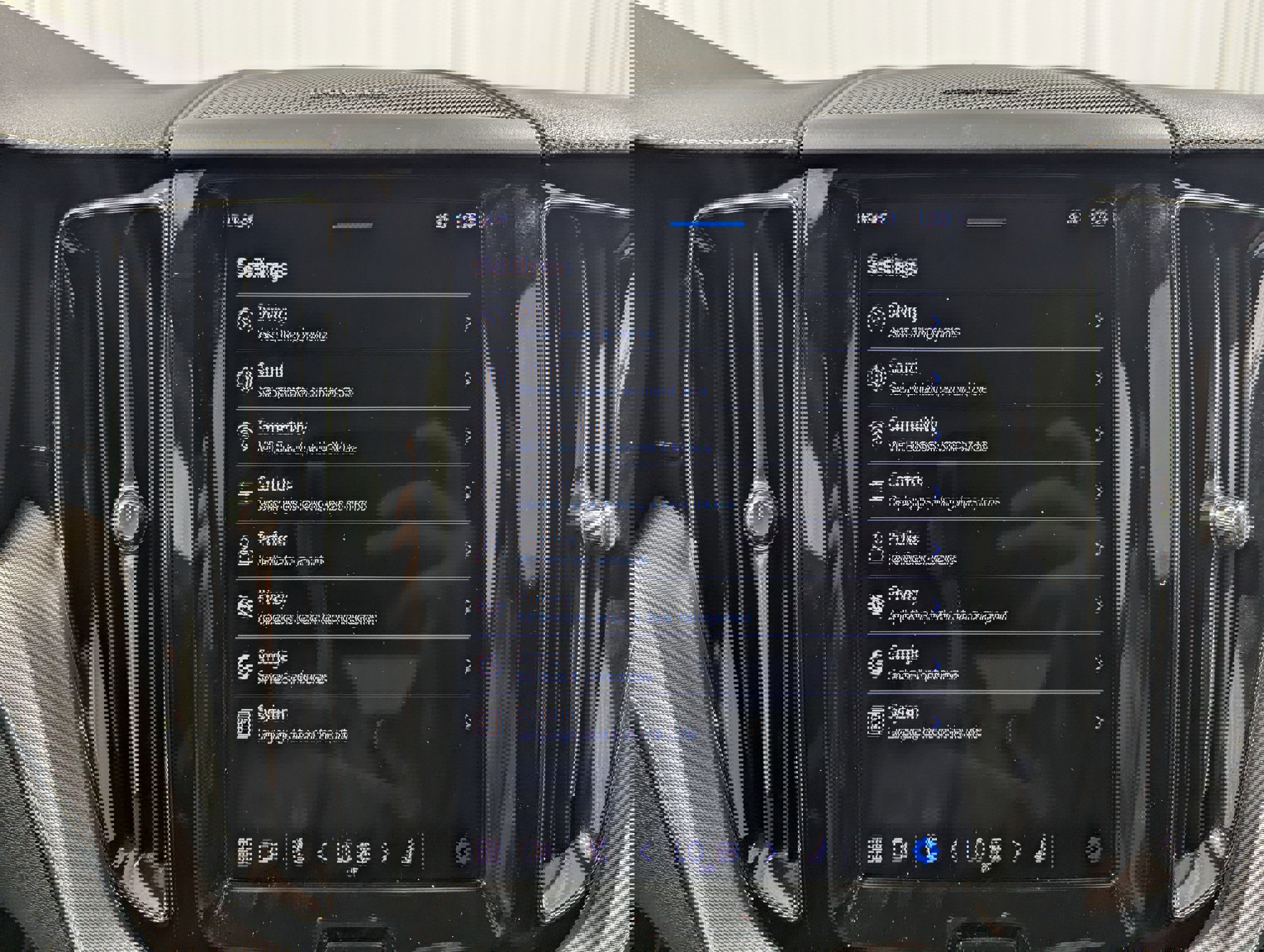 Used 2022 Volvo XC60 T8 R-Design w/ Climate Package image 19