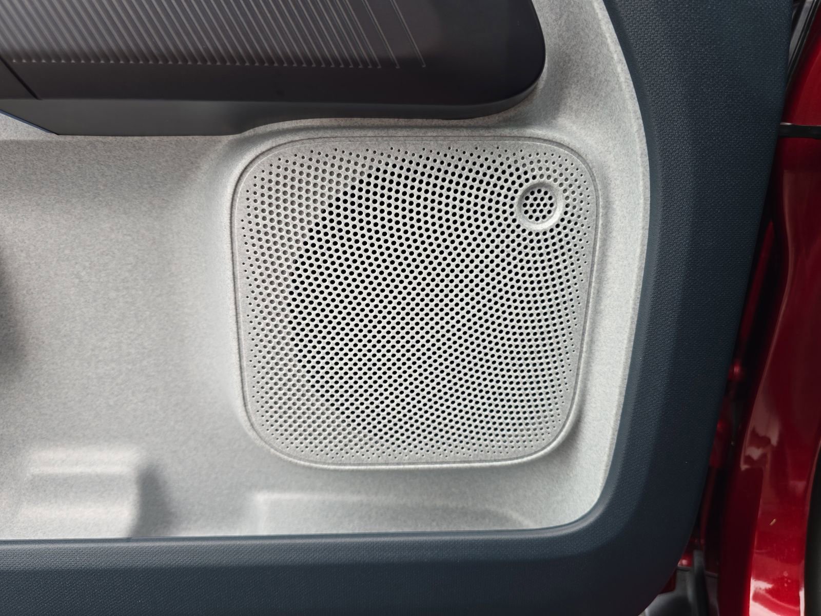 New 2025 Ford Maverick XLT w/ XLT Luxury Package image 14