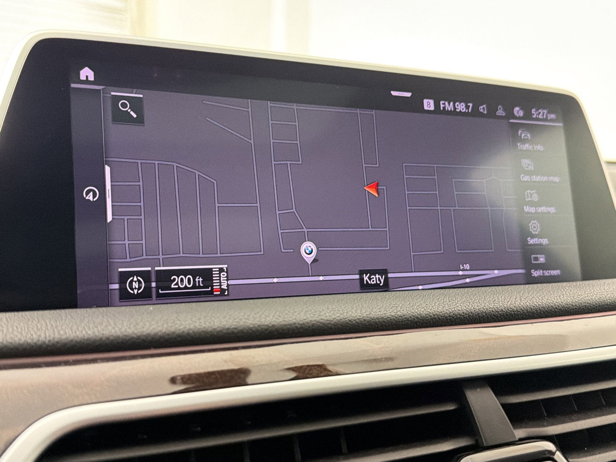 Used 2022 BMW 750i xDrive AWD/4WD image 26