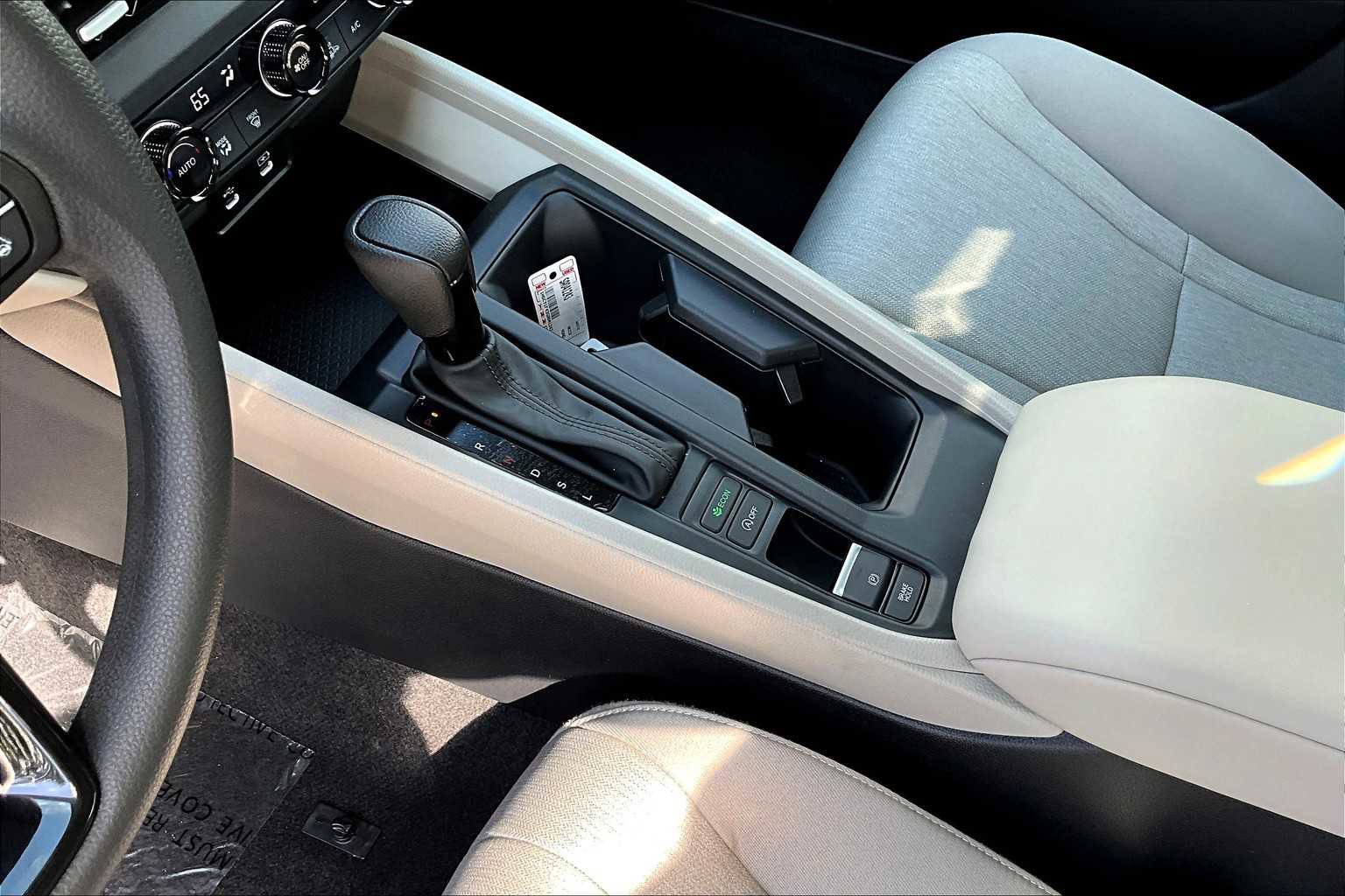 New 2025 Honda Accord SE image 11