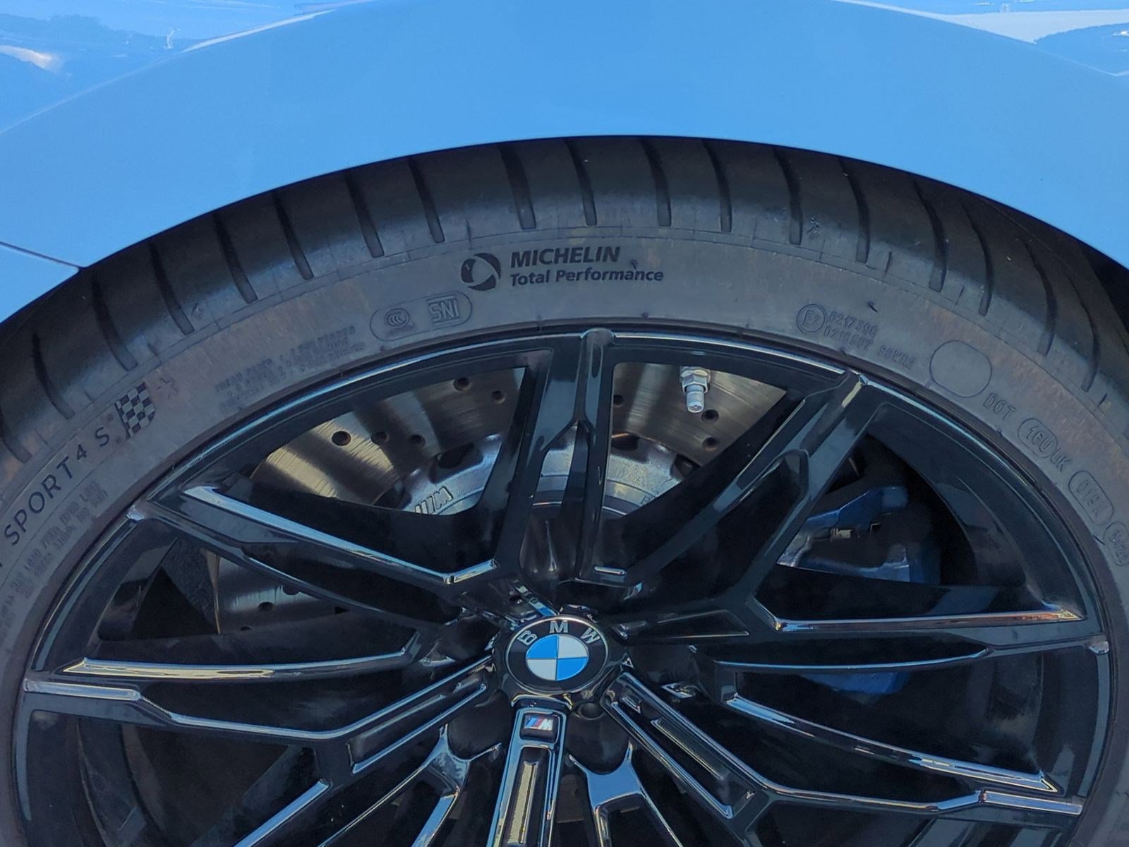 Used 2024 BMW M2 w/ Lighting Package RWD image 11