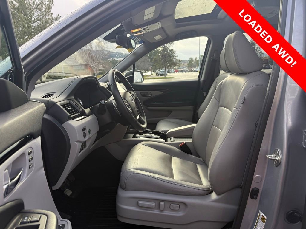 Used 2017 Honda Pilot Touring image 10