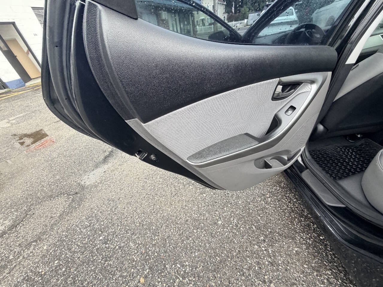 Used 2012 Hyundai Elantra GLS w/ Preferred Pkg 3 FWD image 56