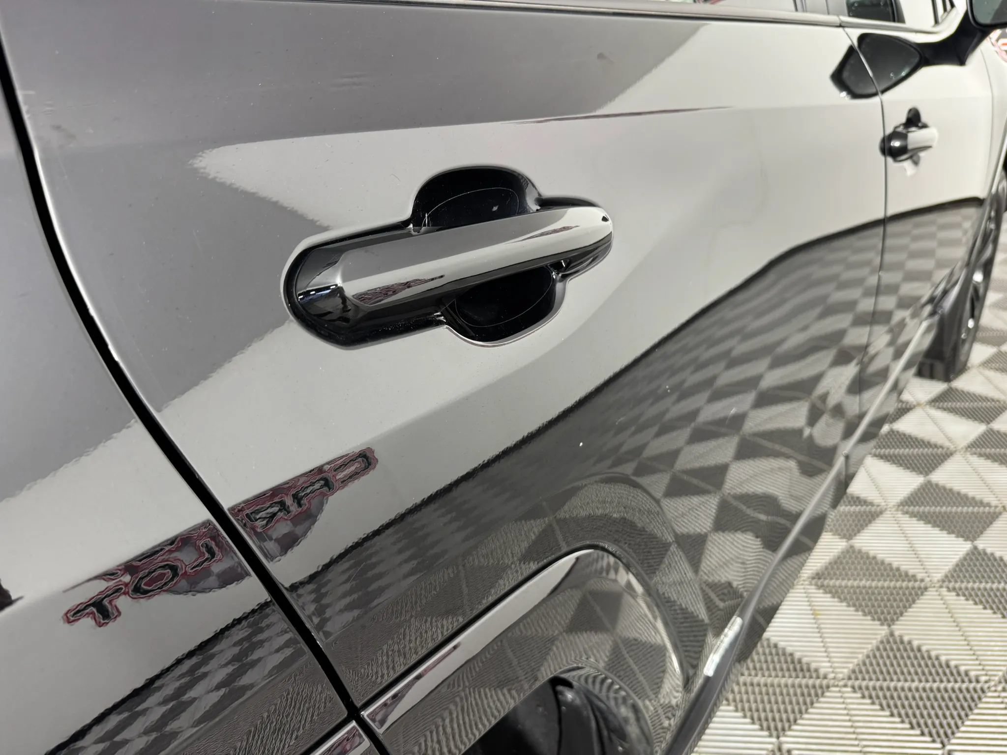 Used 2022 Toyota RAV4 SE AWD/4WD image 28