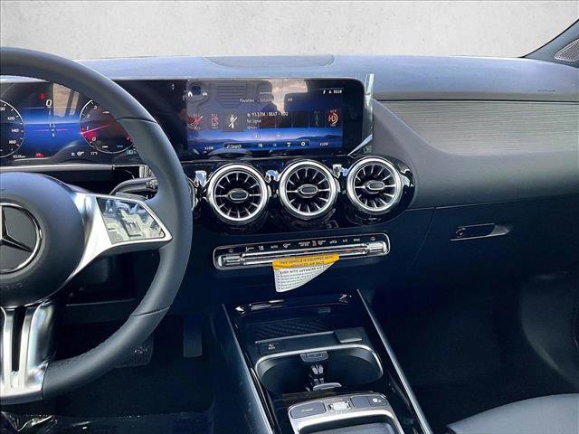 New 2026 Mercedes-Benz GLA 250 image 9