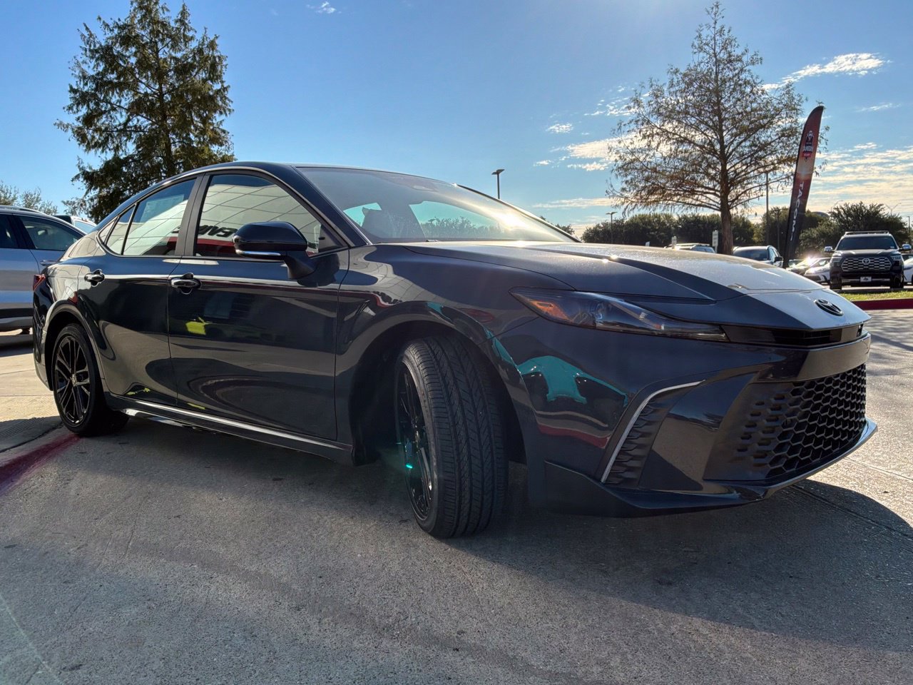 New 2026 Toyota Camry SE w/ Convenience Package FWD image 4