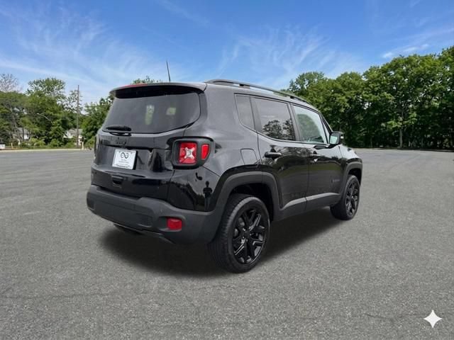 Used 2022 Jeep Renegade Altitude w/ Sun/Sound Group AWD/4WD image 9