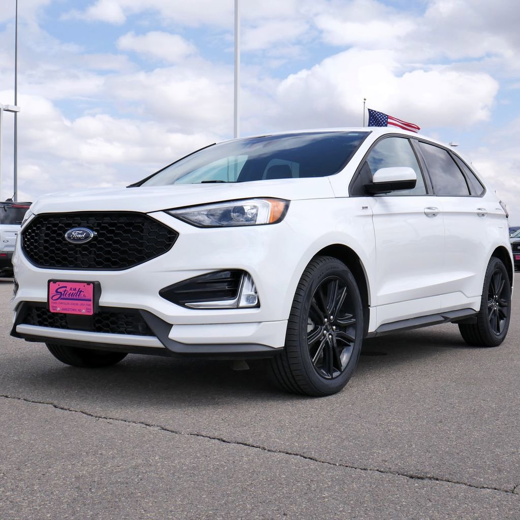 Used 2021 Ford Edge ST-Line w/ Class II Trailer Tow Package AWD/4WD image 15
