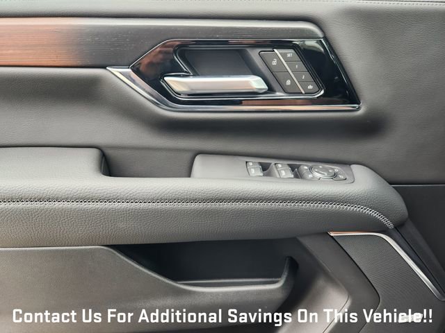 New 2026 GMC Yukon XL Denali w/ Sun & Power Step Package image 17