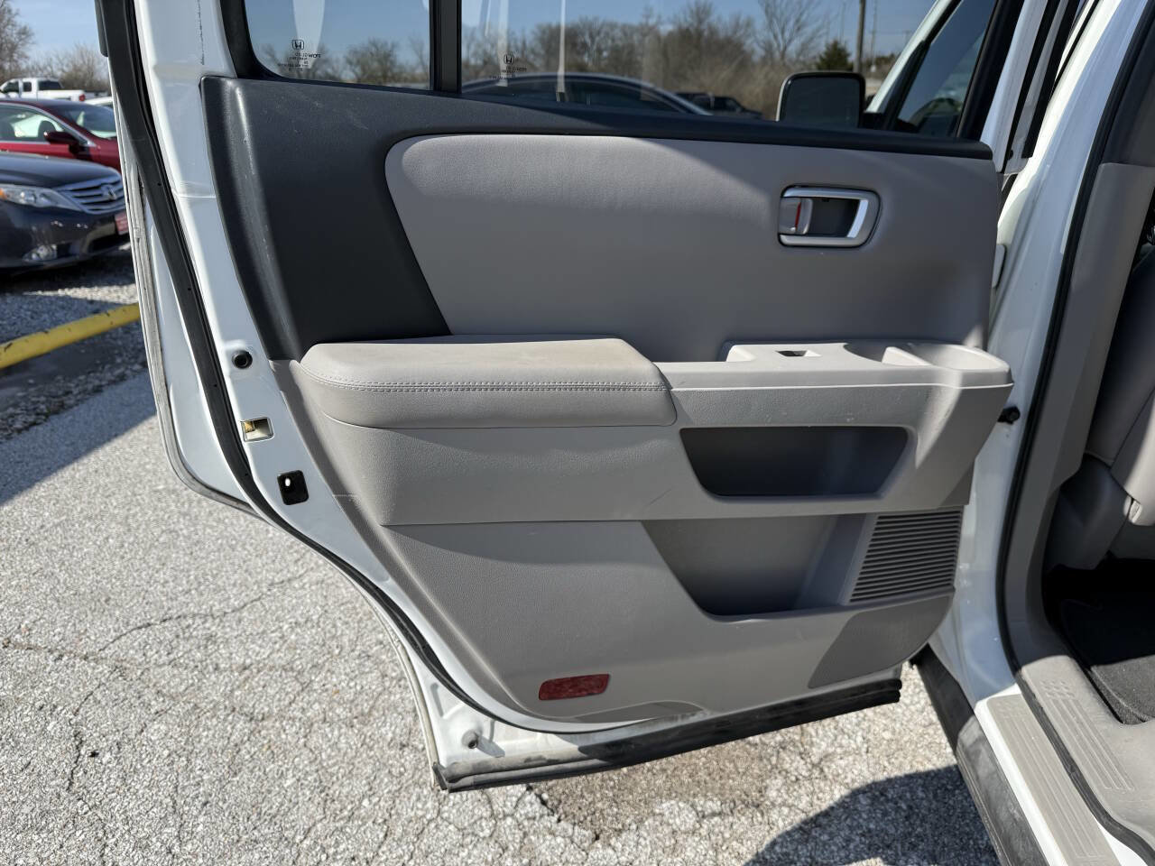 Used 2012 Honda Pilot EX-L image 17