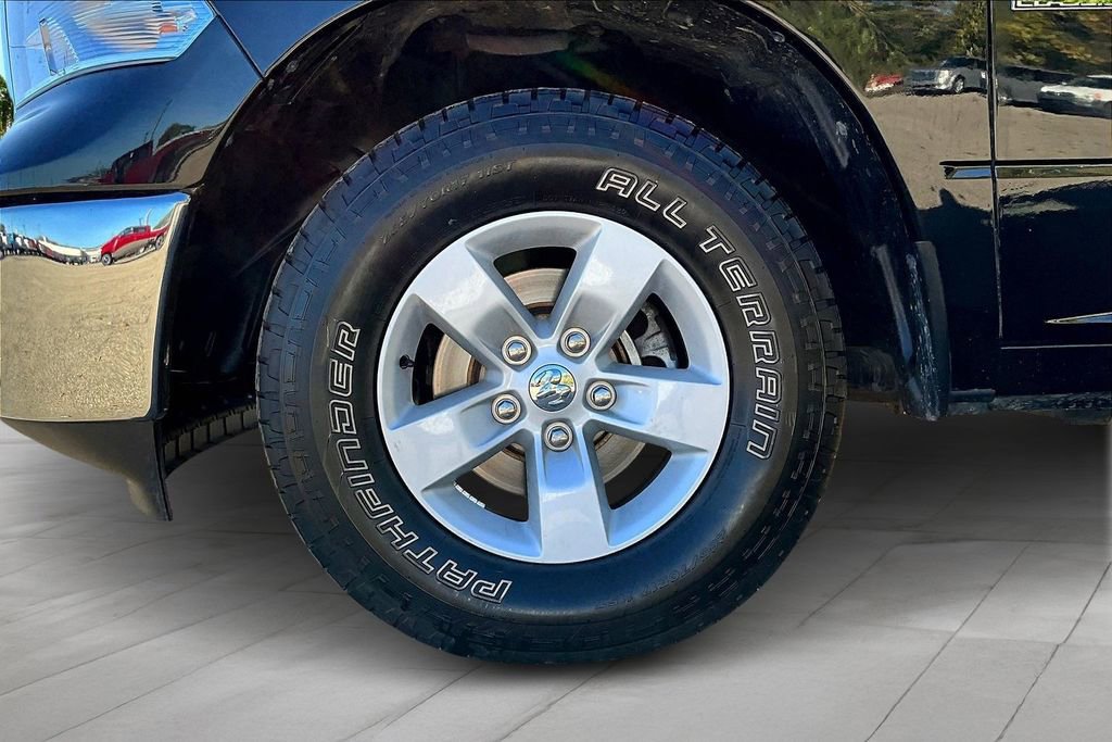 Used 2023 RAM 1500 Classic SLT w/ Trailer & Traction Group image 9