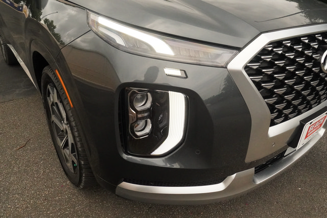 Used 2021 Hyundai Palisade Calligraphy w/ Cargo Package AWD/4WD image 32