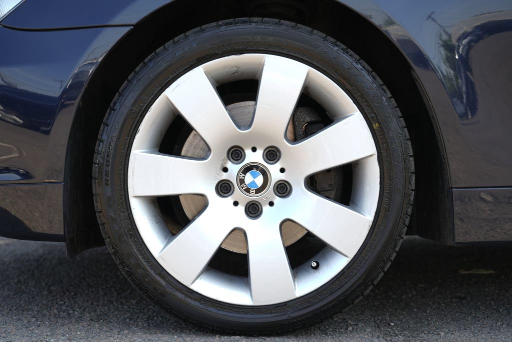 Used 2006 BMW 530xi Sedan AWD/4WD image 13