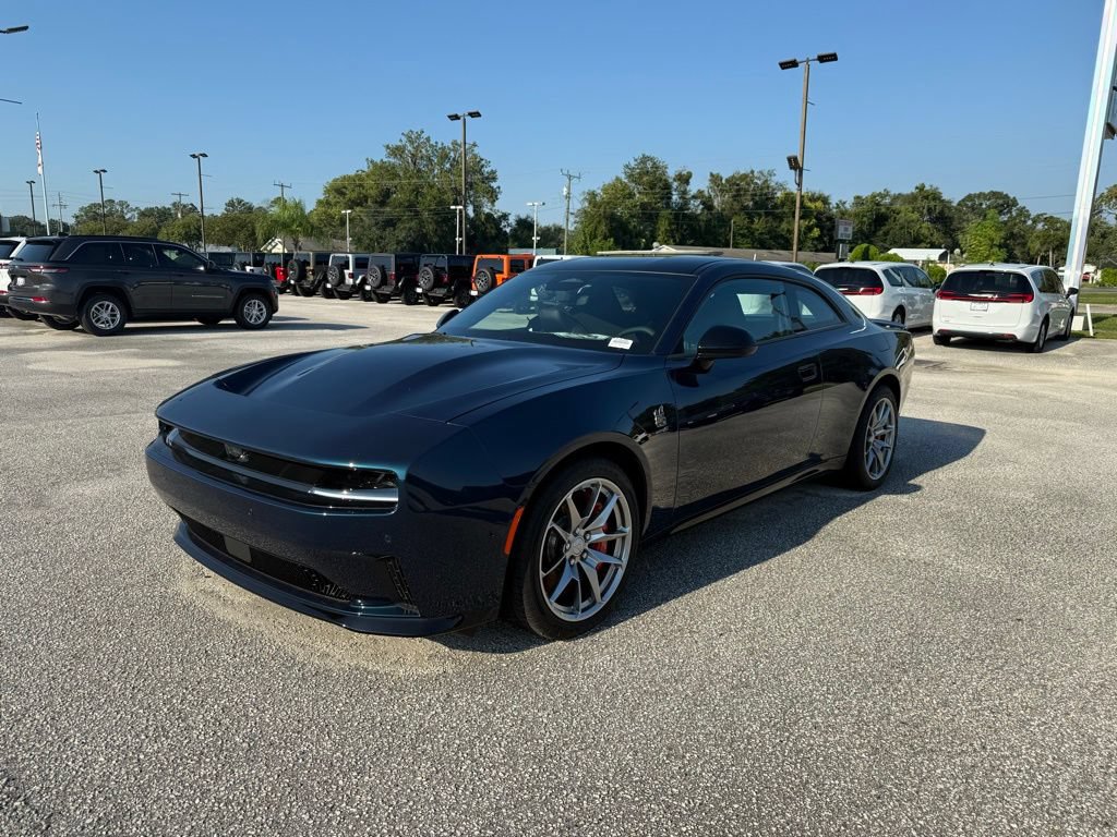 New 2025 Dodge Charger Daytona Scat Pack w/ Track Pack AWD/4WD image 1