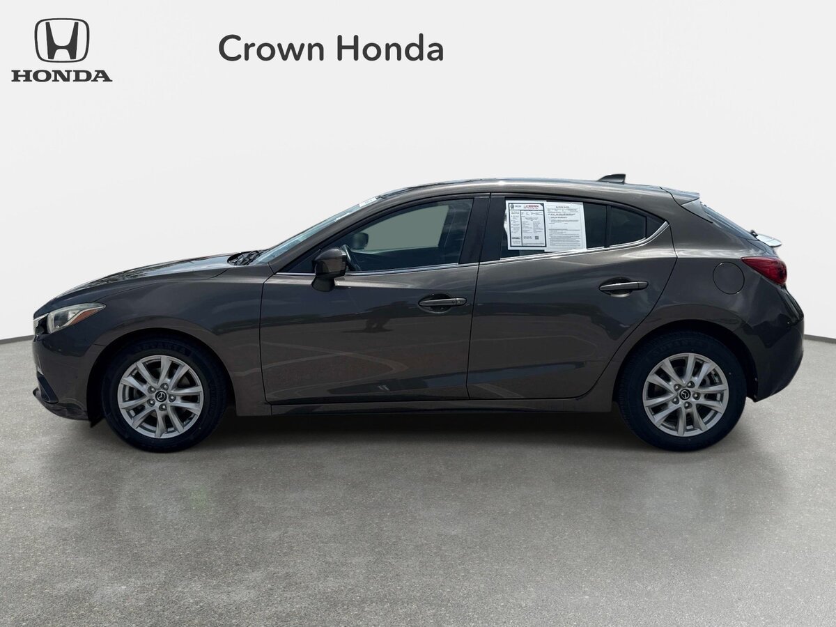 Used 2014 MAZDA MAZDA3 i Grand Touring FWD image 2